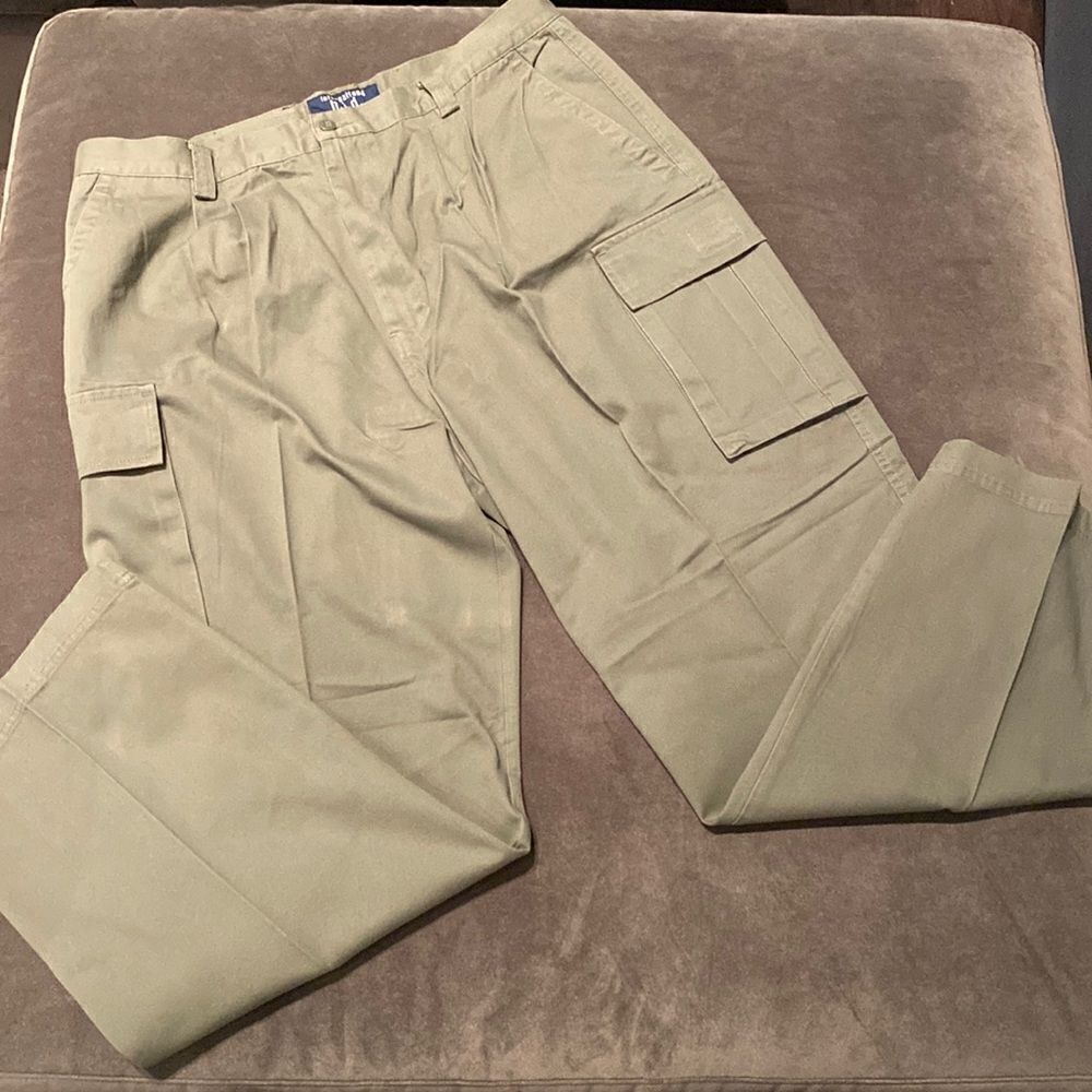Men’s h.i.d. Cargo Pants 100% Cotton Size 38x30 NWT